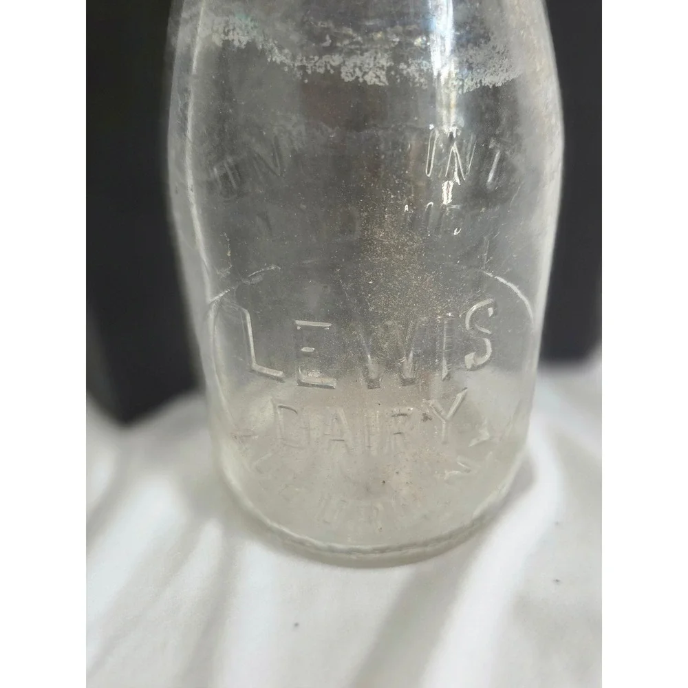 Vintage Lewis Dairy Auburn NY One Pint Liquid Glass Milk Bottle Farmhouse Decor